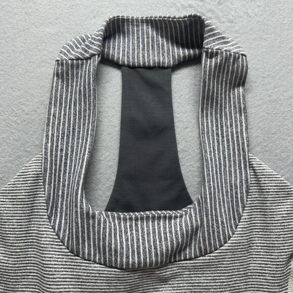 Lululemon Tank Top Womens 6 Gray White Stripe Built-In Bra Racerback Yoga - Picture 3 of 11